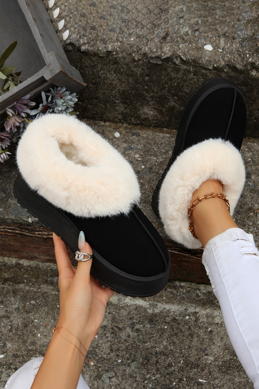 Black Thick Sole Flat Snow Boots