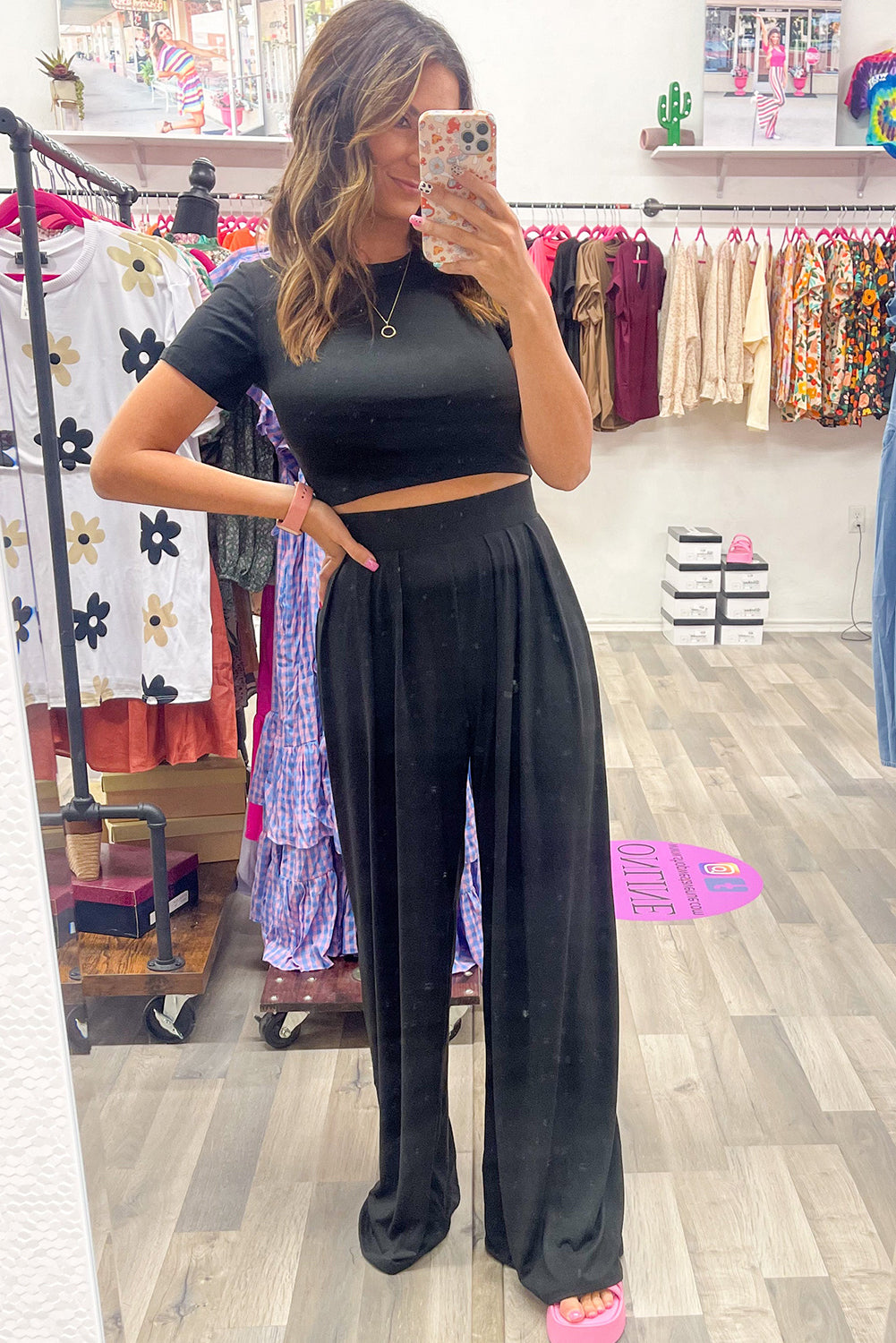 Slim Fit Crop Top and Pleated Wide Leg Pants Set