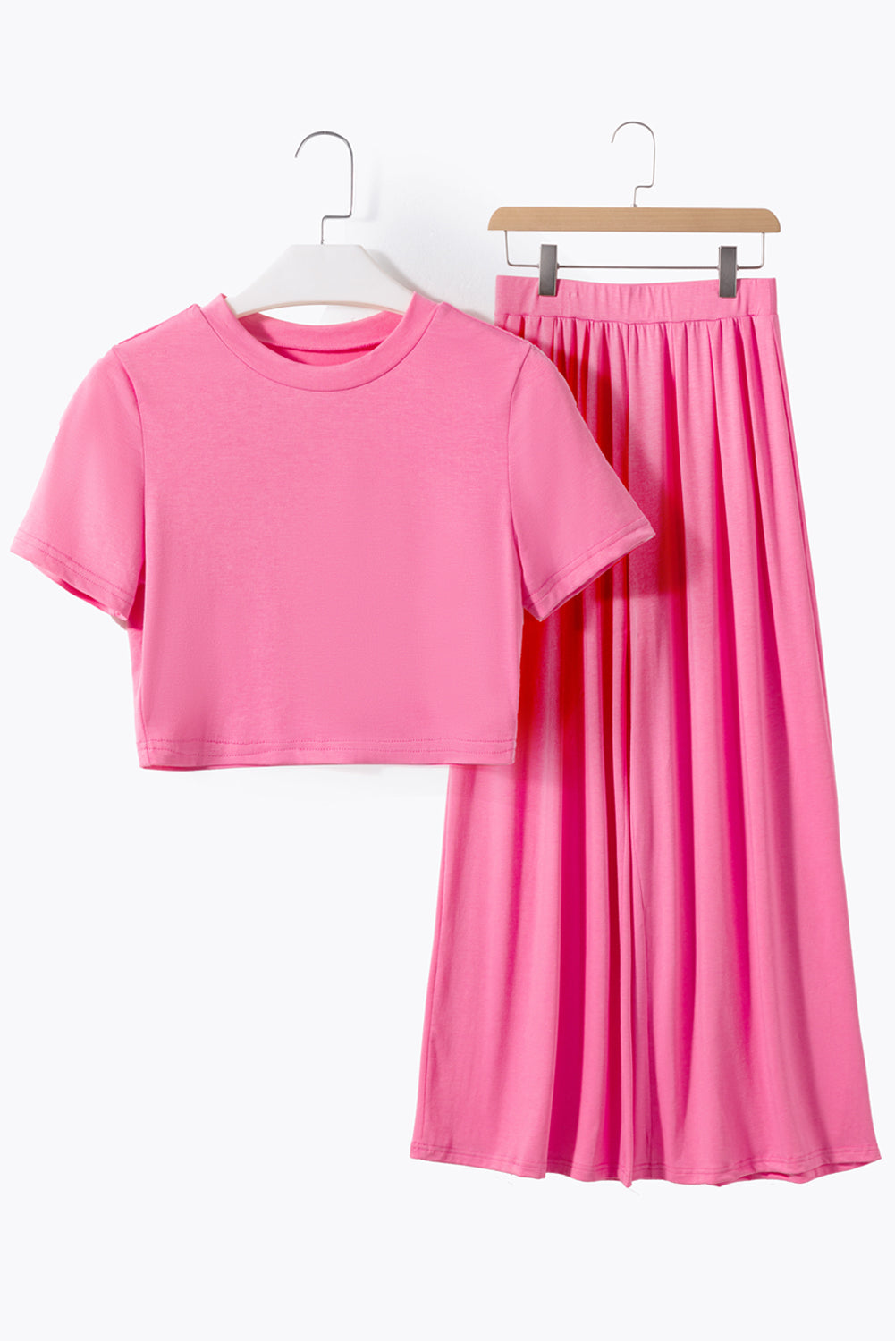 Slim Fit Crop Top and Pleated Wide Leg Pants Set